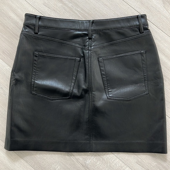 Wilfred faux leather skirt - Picture 3 of 3